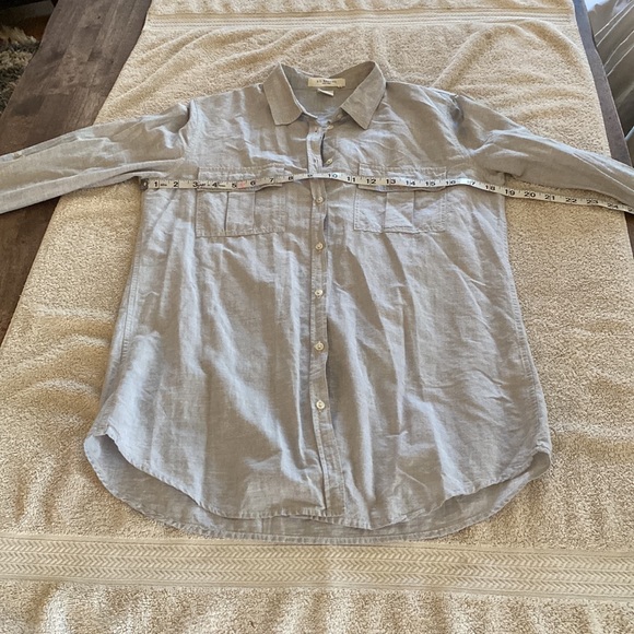 BD Baggies linen blend Italian luxury brand light grey button down blouse - Picture 11 of 14